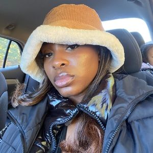 Meet your Posher, Keonii